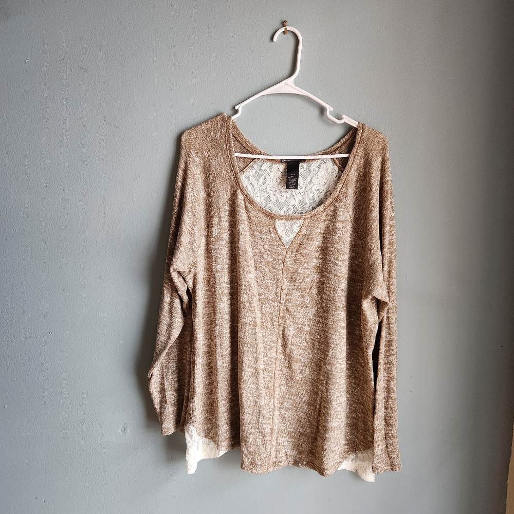 Lane Bryant flowy tan light sweater shirt with white lace size 14/16